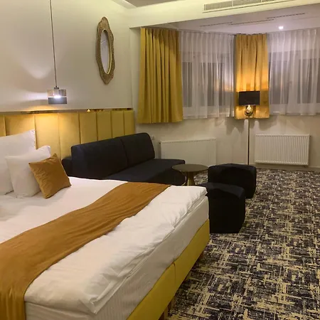 Piramida Aparthotel