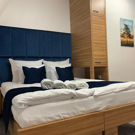 Piramida Lägenhetshotell 4*