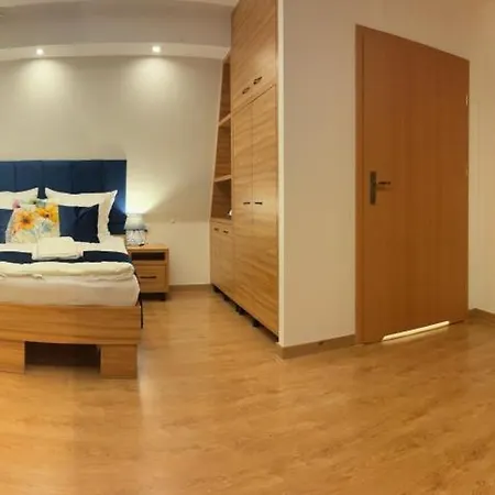 Piramida Appart hôtel 4*