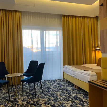 Piramida Hotel apartamentowy Boleslawiec (Lower Silesia)