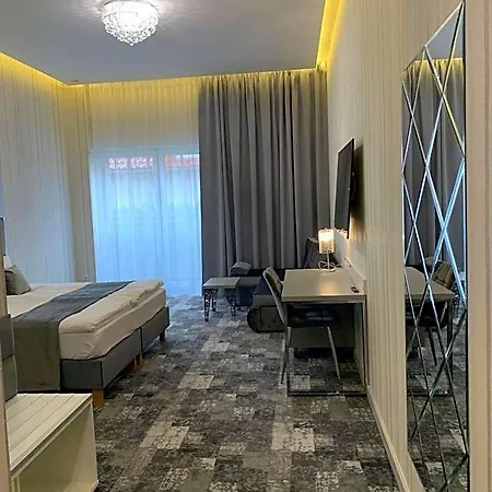 Lägenhetshotell Piramida 4*