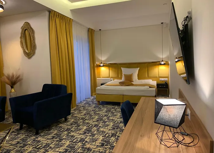 Apart Otel Piramida Boleslawiec (Lower Silesia)